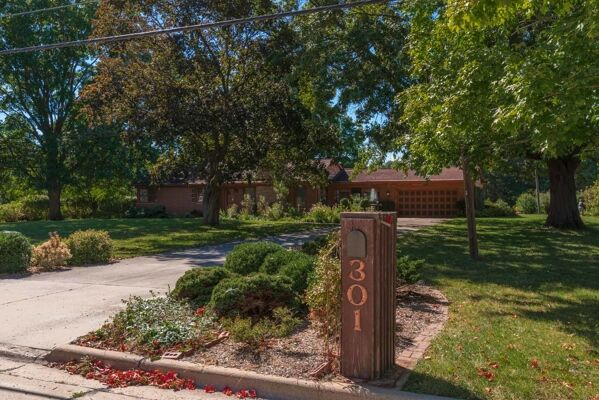 3 Bedroom Home in Normal - $549,900